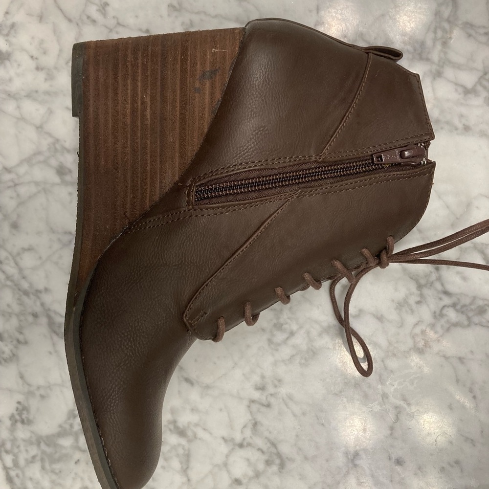 Womens Lace up wedge boots.